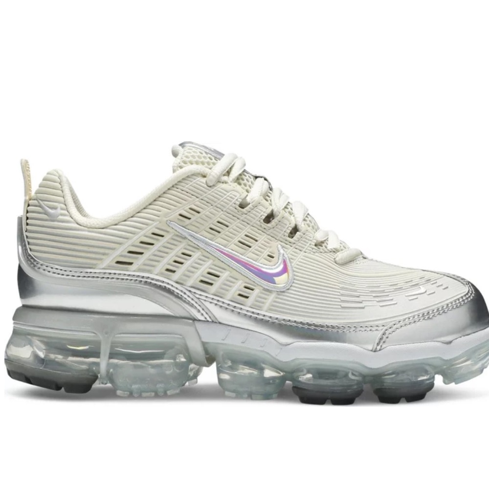 Nike Air VaporMax 360 x cream and silver - never worn outside. Worn once inside.